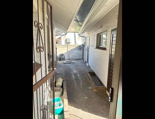 3 BEDROOM HOUSE FOR SALE IN ARBORETUM